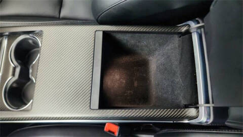 2023 Tesla Model S Plaid