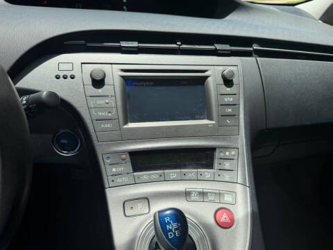 2013 Toyota Prius Two