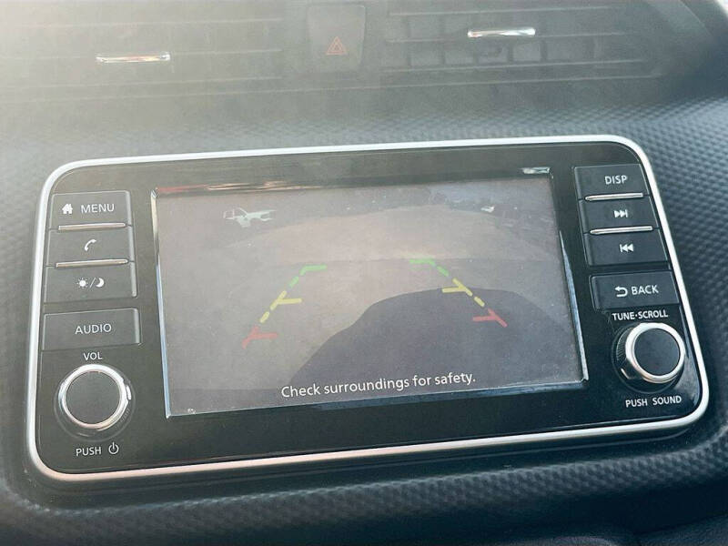 2022 Nissan Kicks S