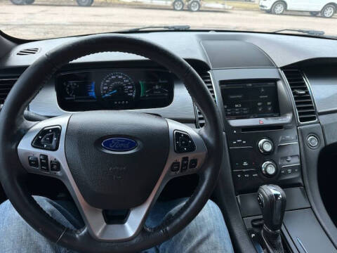 2015 Ford Taurus SEL