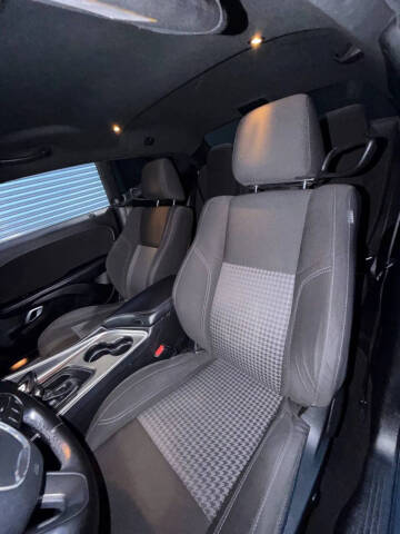 2020 Dodge Challenger SXT