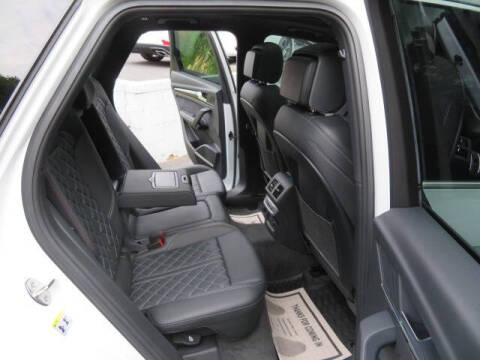 2021 Audi SQ5 3.0T quattro Premium Plus