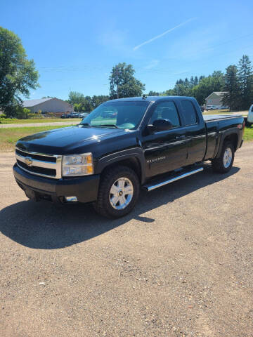 2007 Chevrolet Silverado 1500 for sale at D & T AUTO INC in Columbus MN