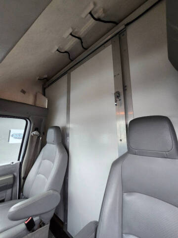 2018 Ford E-Series E-350 SD