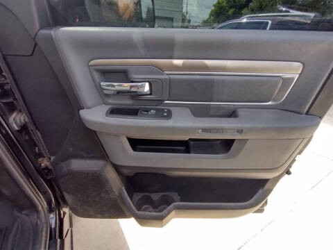 2014 RAM 1500 SLT