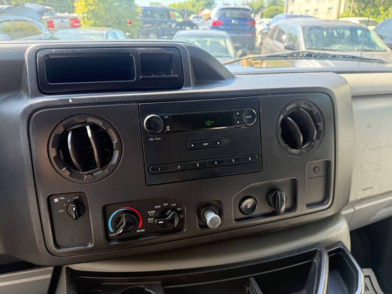 2011 Ford E-Series