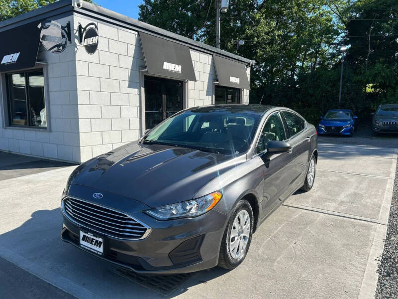 2019 Ford Fusion S