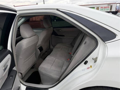 2015 Toyota Camry LE