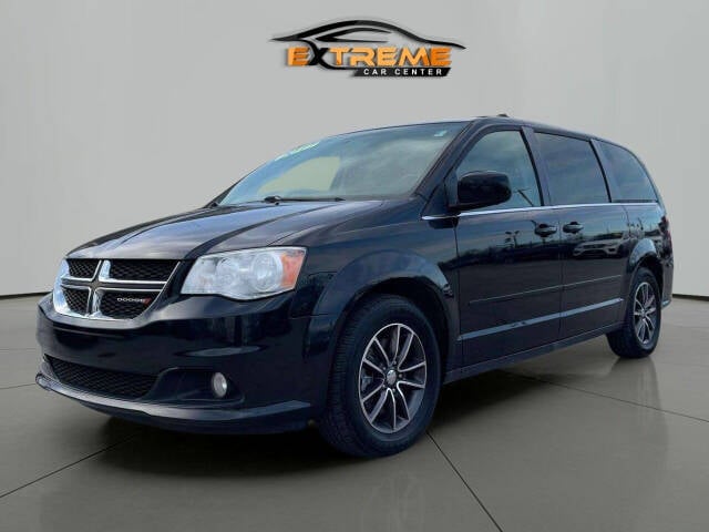 2017 Dodge Grand Caravan for sale at Extreme Car Center in Detroit, MI