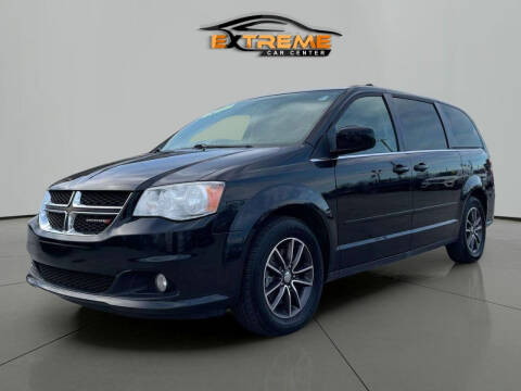 2017 Dodge Grand Caravan for sale at Extreme Car Center in Detroit MI