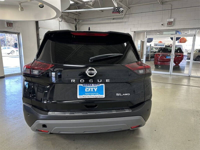 2021 Nissan Rogue SL