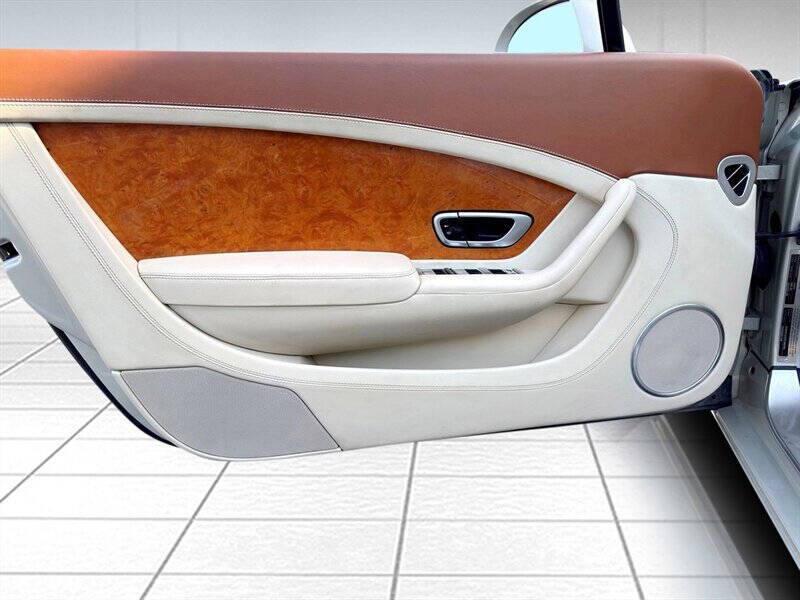 2013 Bentley Continental 30