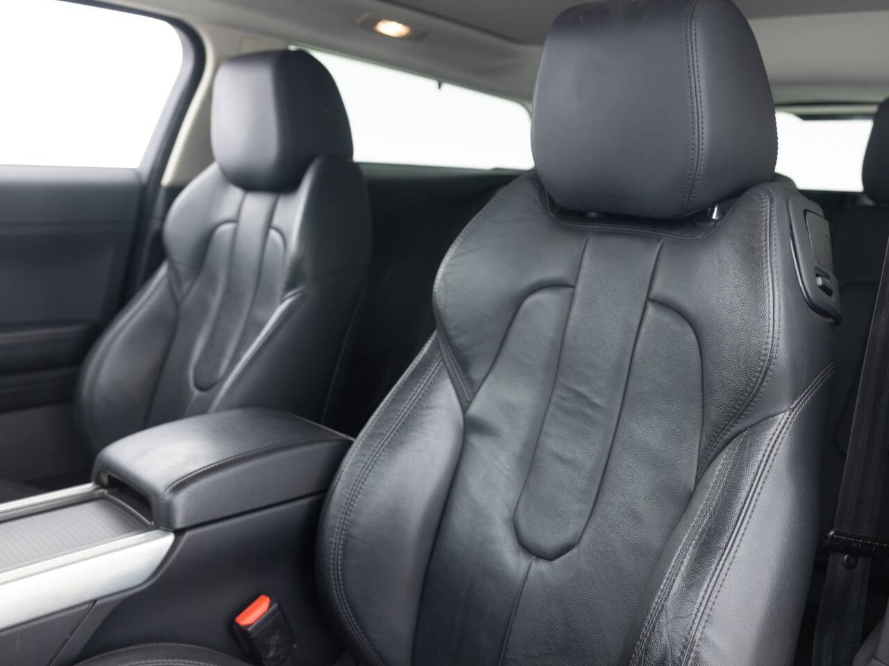 Used Car 2013 Land Rover Range Rover Evoque Coupe  Pure Plus Awd 2dr Suv For Sale Under $12,000 In Coal City, Illinois