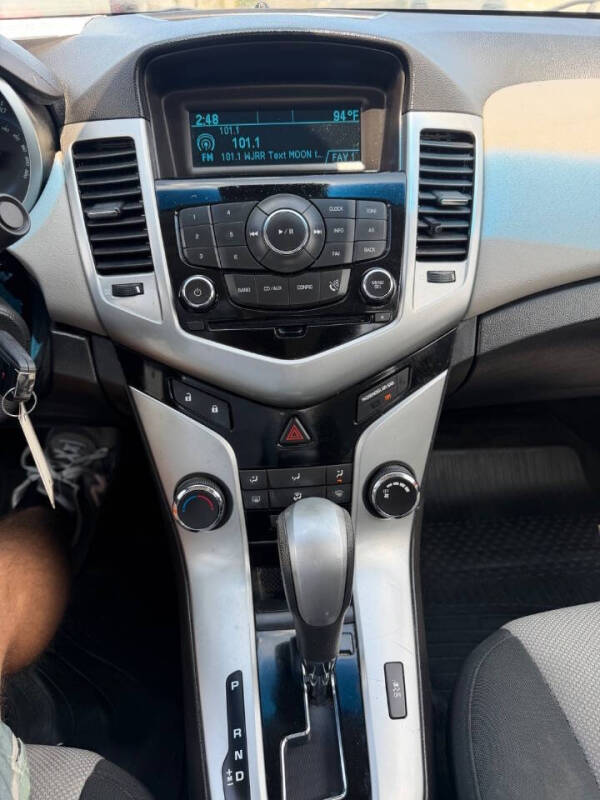 2012 Chevrolet Cruze LS
