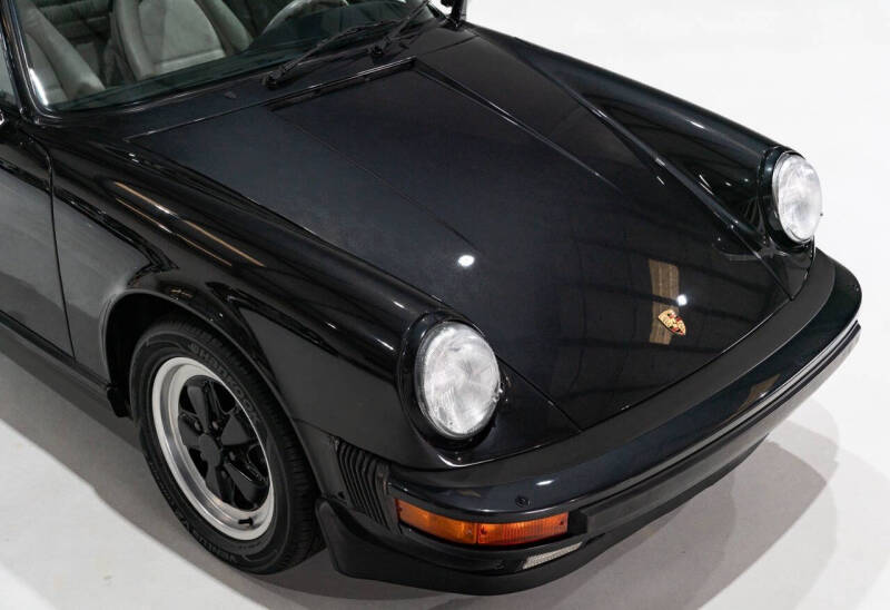 1989 Porsche 911 Carrera