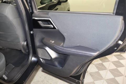 2024 Mitsubishi Outlander ES