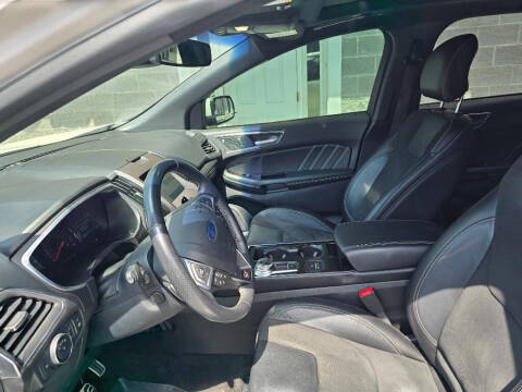 2019 Ford Edge ST
