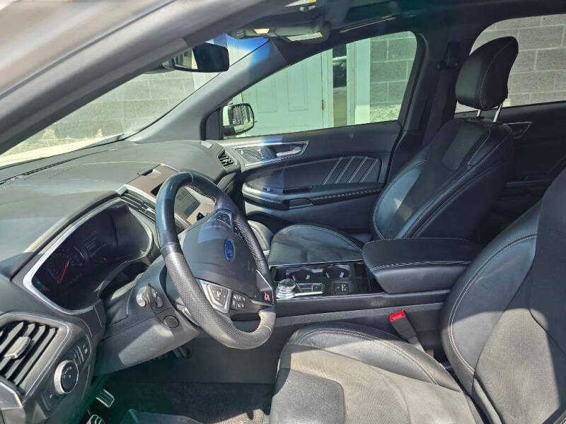 2019 Ford Edge ST