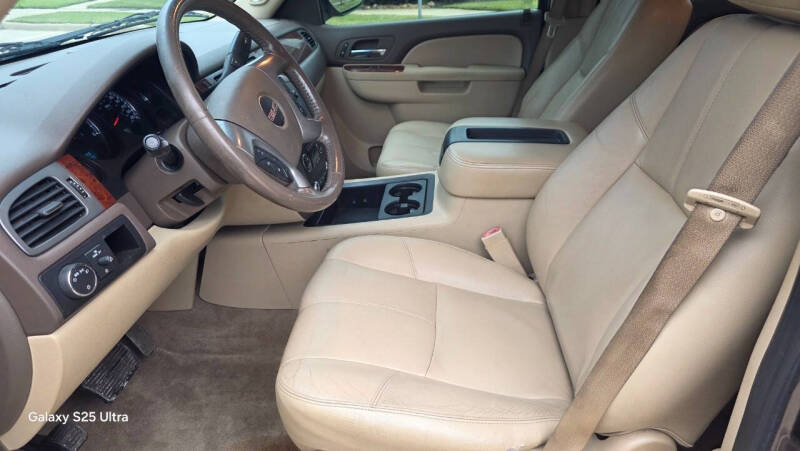 2012 GMC Yukon XL SLT