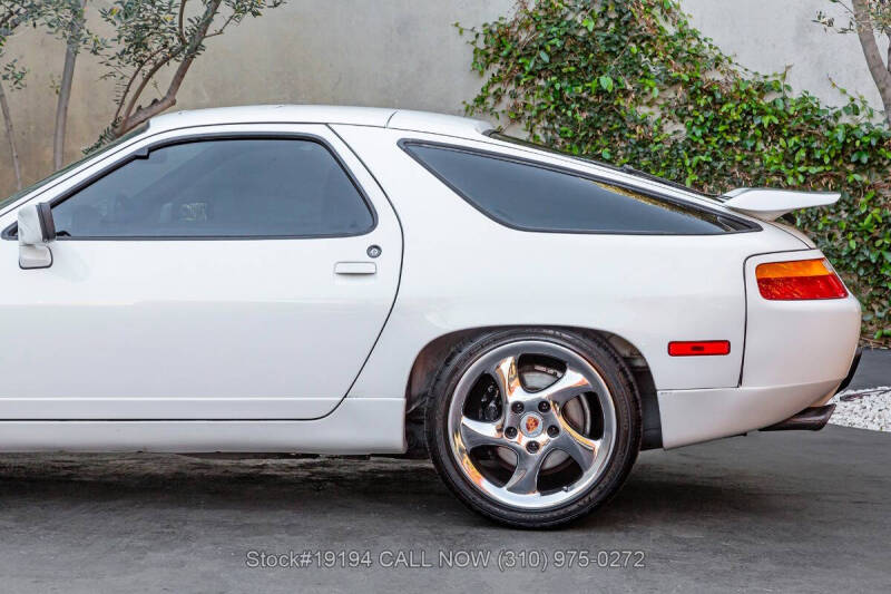1987 Porsche 928 S4