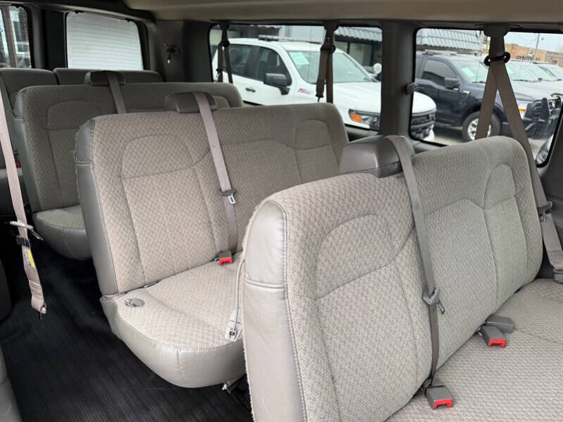 2020 Chevrolet Express LS 3500