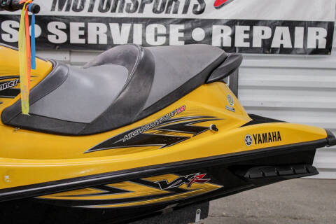 2013 Yamaha GP 800 R