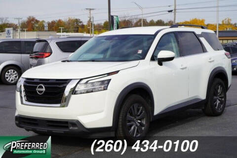 2022 Nissan Pathfinder for sale at Preferred Auto Fort Wayne in Fort Wayne IN