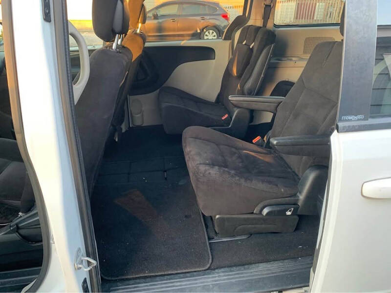 2014 Dodge Grand Caravan SE