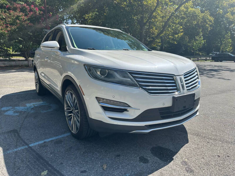 2015 Lincoln MKC Base photo 2