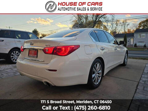 2015 Infiniti Q50 Premium