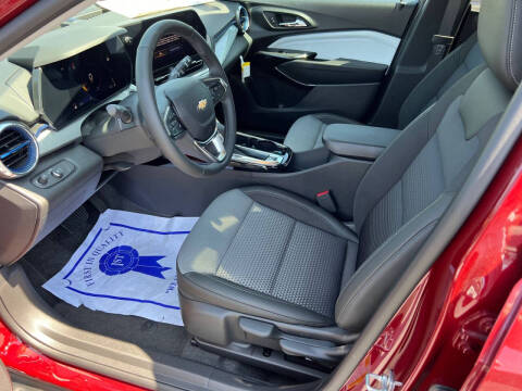 2024 Chevrolet Trax LT