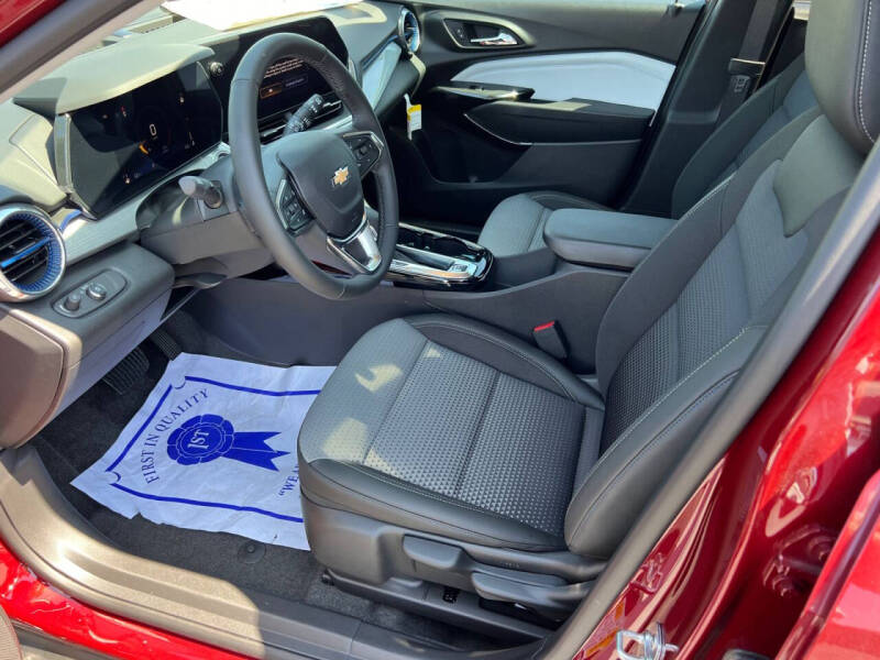 2024 Chevrolet Trax LT