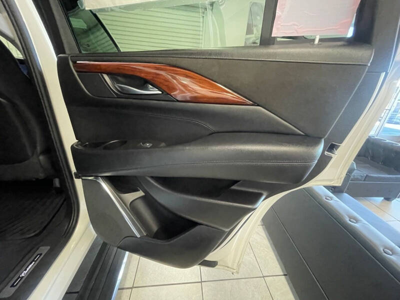 2015 Cadillac Escalade Premium