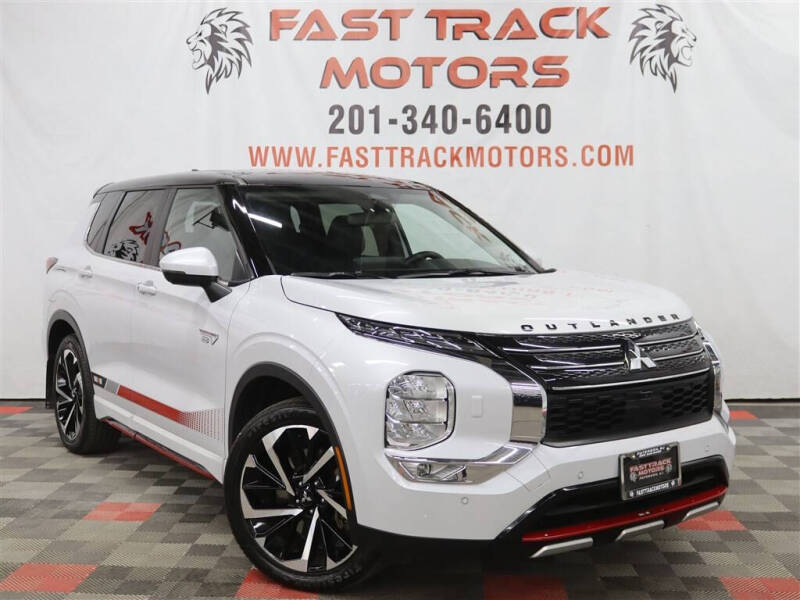 2024 Mitsubishi Outlander PHEV SE