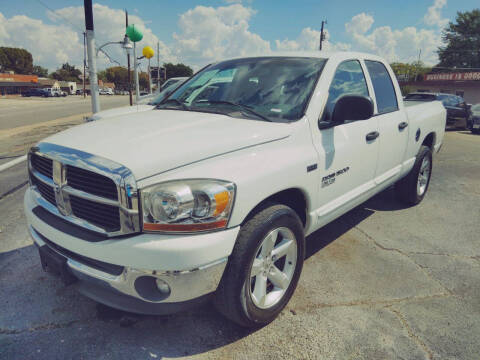 2006 Dodge Ram 1500 SLT