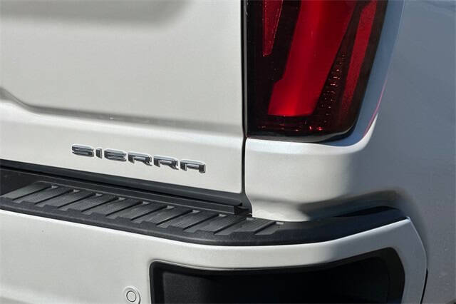 2025 GMC Sierra 3500HD