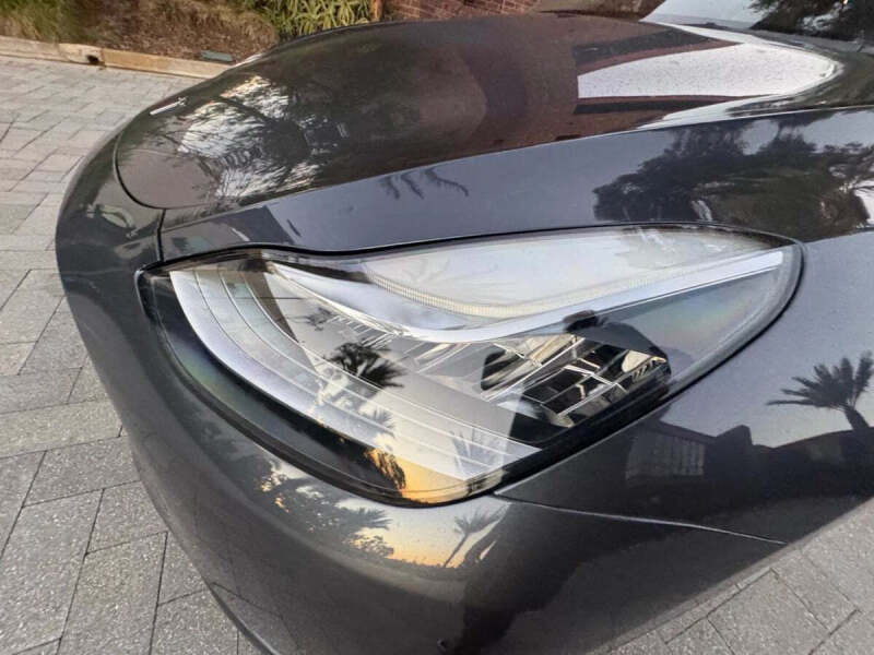 2024 Tesla Model Y Performance