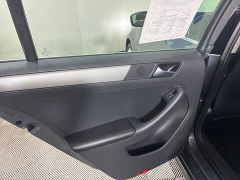 2015 Volkswagen Jetta