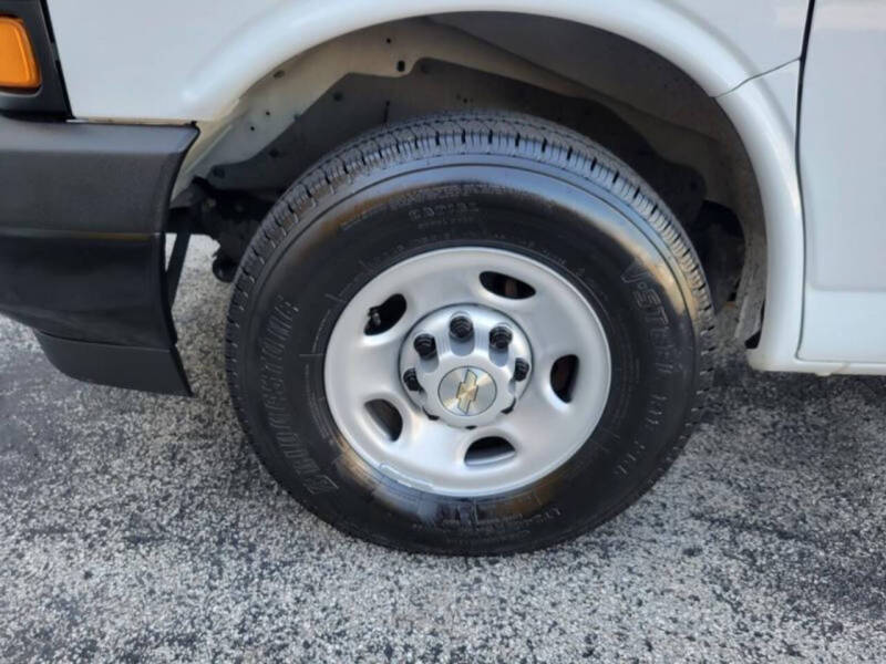 2018 Chevrolet Express LS 3500
