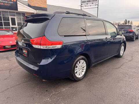 2011 Toyota Sienna XLE 8-Passenger