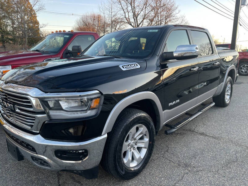 RAM Ram 1500 Pickup's photo