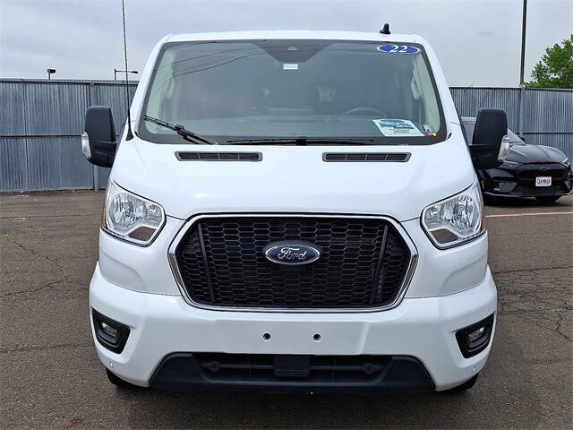 Used 2022 Ford Transit Passenger Van XLT with VIN 1FBAX2Y86NKA48317 for sale in Philadelphia, PA