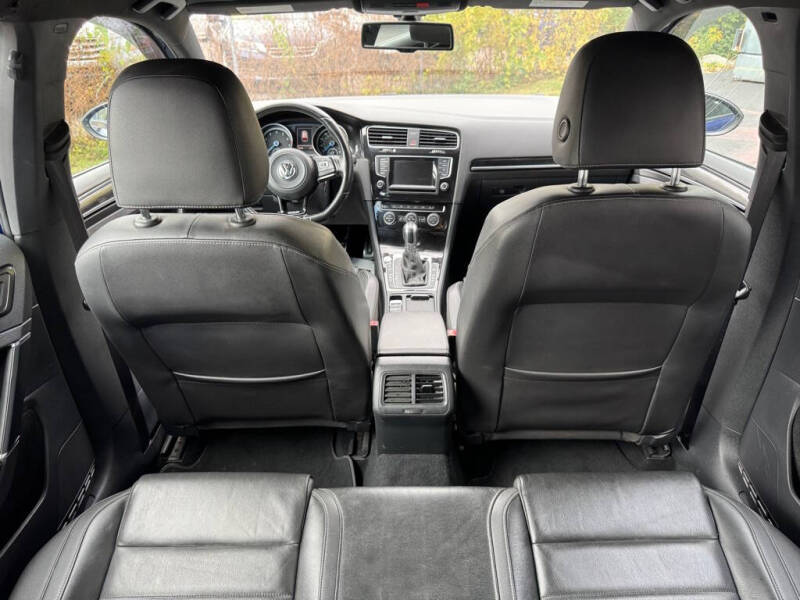 2015 Volkswagen Golf R