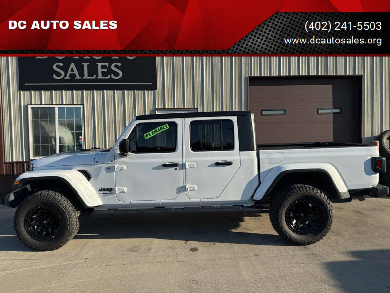 2021 Jeep Gladiator Sport S's photo