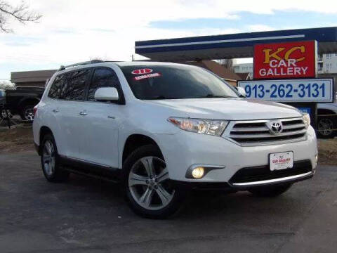 2011 Toyota Highlander for sale at KC Car Gallery in Kansas City KS