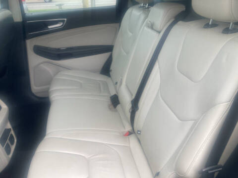 2016 Ford Edge Titanium