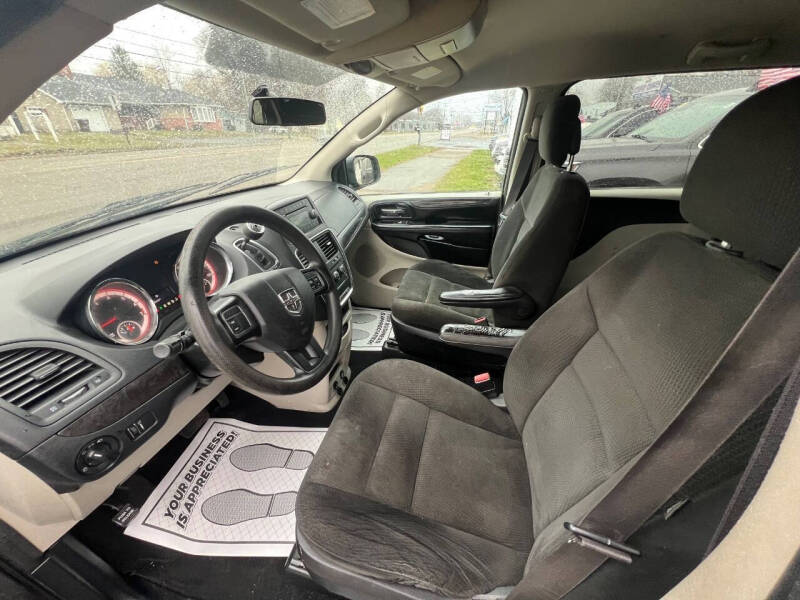 2016 Dodge Grand Caravan SE