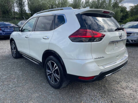 2017 Nissan Rogue SV
