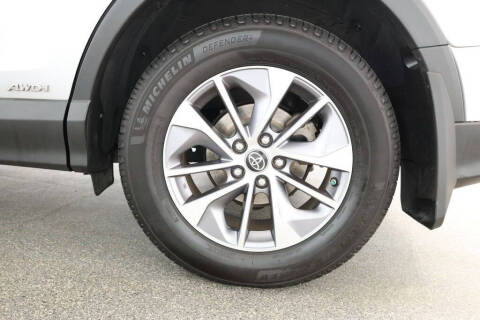 2018 Toyota RAV4 Hybrid XLE