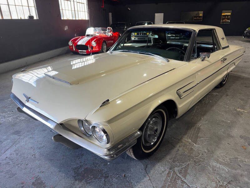 1965 Ford Thunderbird